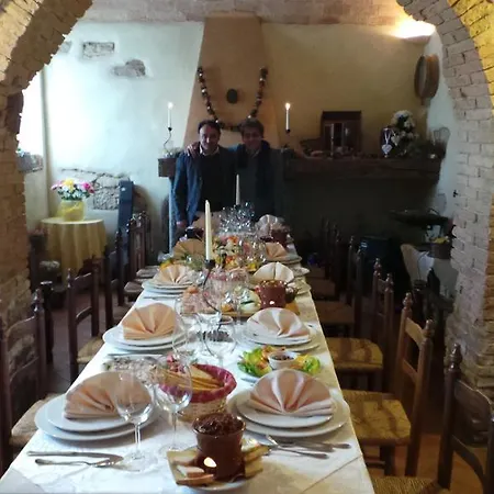 Отель Il Malandrone Розиньяно-Мариттимо